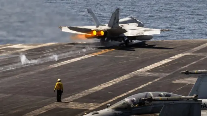 USS Abraham Lincoln