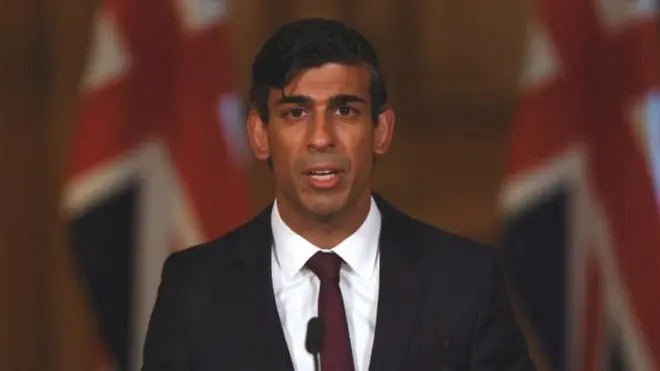 Rishi Sunak, İngiltere'nin ilk Asya kökenli başbakanı oldu