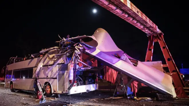 Внаслідок ДТП вісім людей отримали серйозні травми