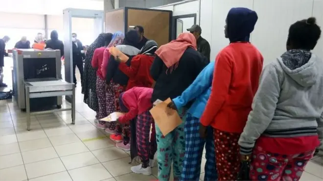 Russia-Ukraine war: UK suspend visa for Nigerian students, job applicants and family