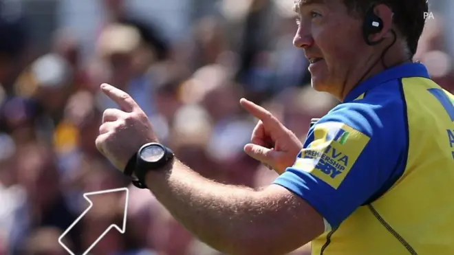 أعلن الاتحاد الدولي لكرة القدم (الفيفا) والاتحاد الدولي لكرة القدم (IFAB) عن القواعد الجديدة التي تم طرحها في كأس العالم هذا العام.