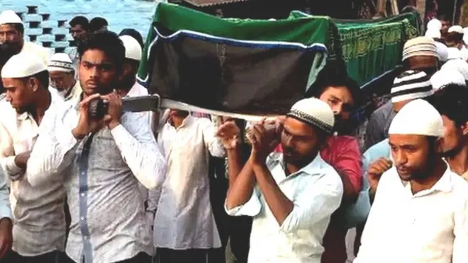 मॉब लिंचिंग