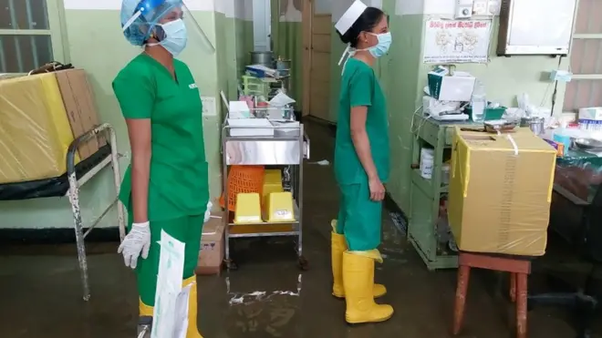 හලාවත මහා රෝහලේ හෙදියන්