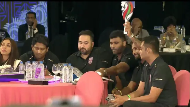 ලංකා ප්‍රීමියර් ලීග් (LPL) ක්‍රීඩක වෙන්දේසියේදී වැඩිම මිලකට අලෙවි වු ක්‍රීඩකයා ලෙස මතීෂ පතිරණ අද ( මැයි මස 21) වාර්තා පොත් අතරට එක්විය.