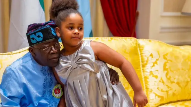 Aworan Aarẹ Bola Tinubu ati Ewe
