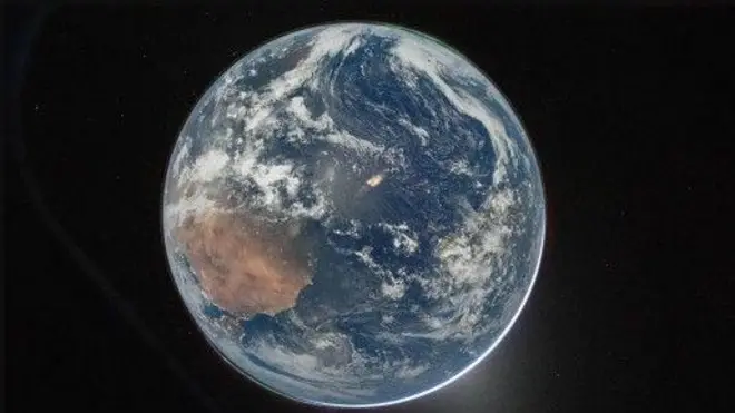 صورة للأرض من مركبة فضائية