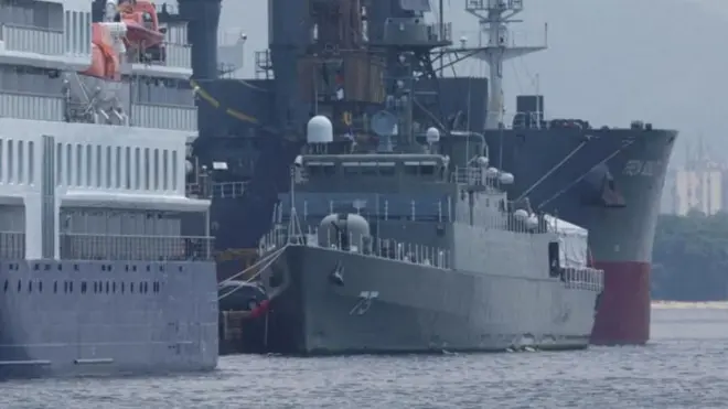 ईरानी नेवल शिप डेना की 2023 की तस्वीर