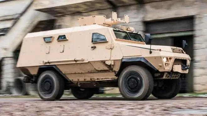 Fransadan Ermənistana göndərilən zirehli avtomobillər