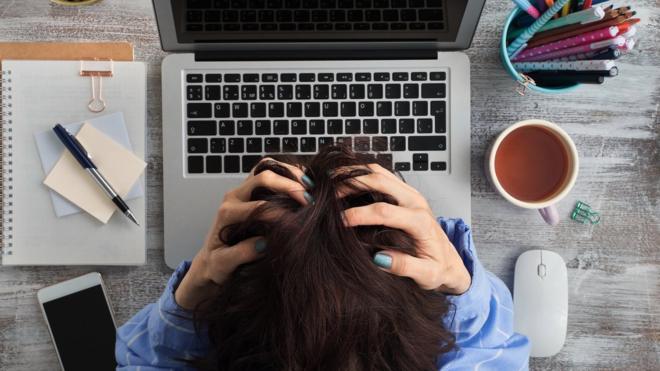 Muitos trabalhadores claramente estão no seu limite - e já existem sinaiscasino 1 euro depositque os empregadores, temendo atritos generalizados com seus funcionários, estão começando a reagir com melhorias crescentes