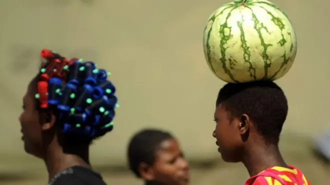 Some fruit and vegetable fit dey hard to buy now after di government ban