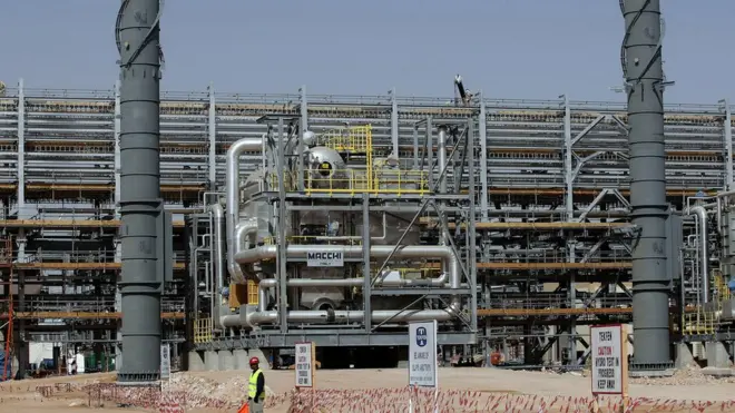 Компания Aramco в прошлом месяце остановила поставки нефти в Египет, и Каир вынужден искать другие источники сырья