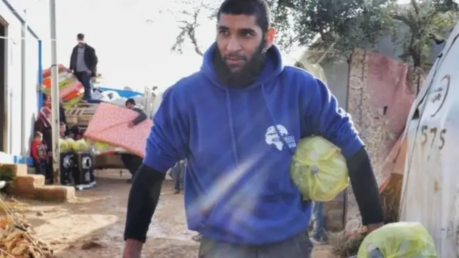 توقير شريف أسس منظمة لمساعدة النازحين بسبب الحرب الأهلية في سوريا