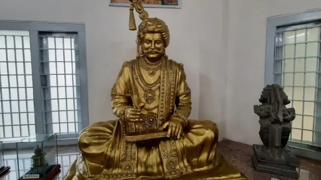 శ్రీకృష్ణదేవరాయల విగ్రహం