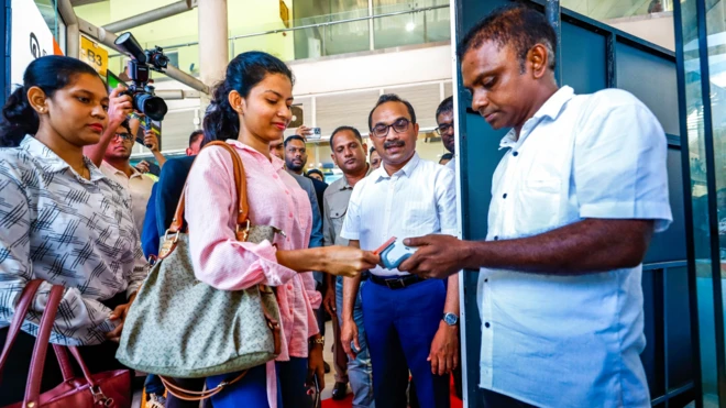 New System to pay bus fair