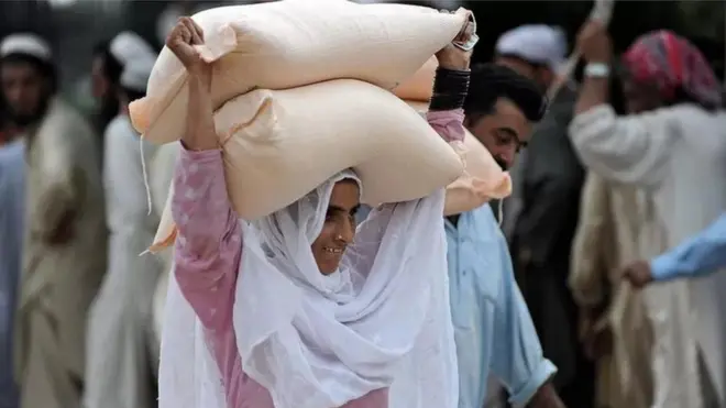 پاکستان میں آٹے کی قیمتیں