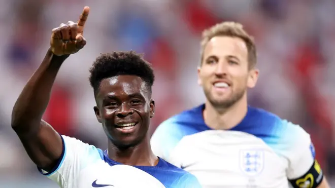 Saka, de 21 años, fue la figura de Inglaterra.