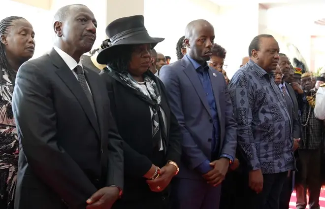 Perezida Ruto, Ida Odinga, Raila Odinga Junior na Uhuru Kenyatta 