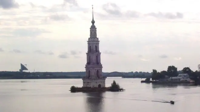 O campanário do mosteirovulkan bonusSão Nicolau,vulkan bonusKalyazin, é o último vestígiovulkan bonusuma construção do século 12 que foi submersa para um dos megaprojetos soviéticos