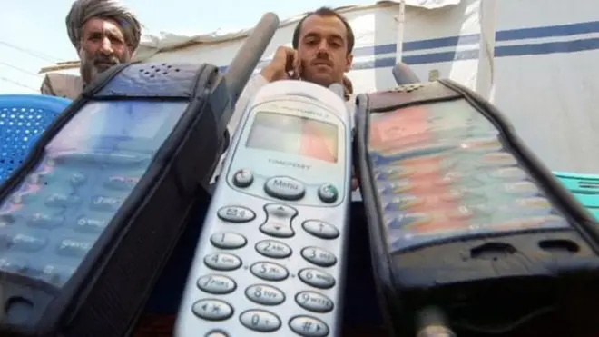 د مخابراتو وزارت چارواکي وايي د دې سیستم پر مټ به وتوانېږي چې د ګرځندو ټلفونونو کاروونکو لس سلنه مالیه سملاسي او په شفاف ډول راټوله او له حکومت او خلکو سره یې شریکه کړي