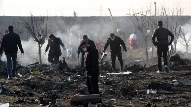 Avión caído en Irán