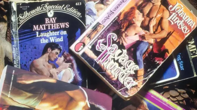 साहित्य, रोमांटिक नोवल, ई-बुक्स