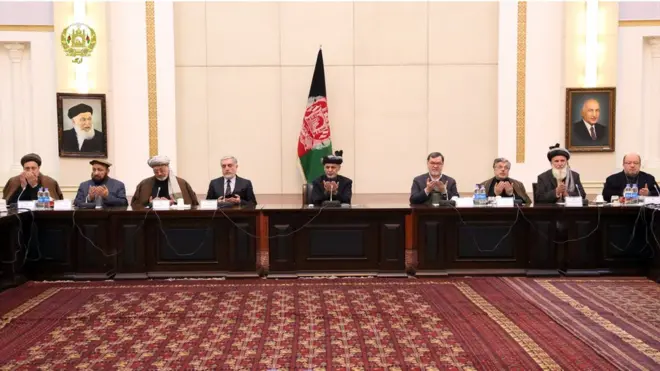 رئیس جمهوری افغانستان برای مراسم خاکسپاری پیر سید احمد گیلانی کمیسیونی را ایجاد کرد