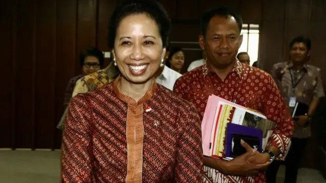Menteri BUMN Rini Soemarno mengklaim mengupayakan keuntungan negara dalam perbincangannya yang viral dengan Dirut PLN, Sofyan Basir.