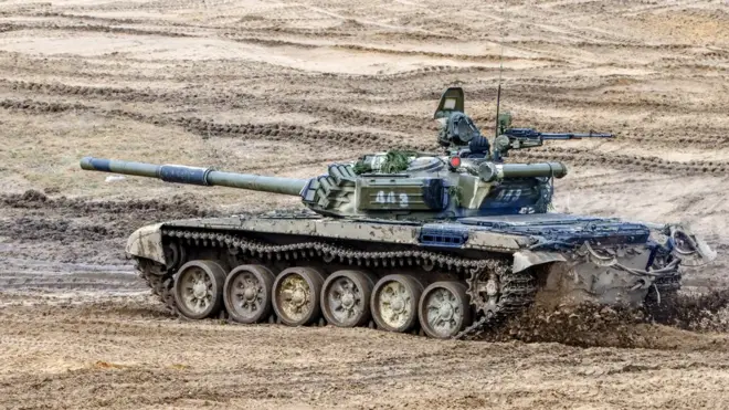 tank T-72B