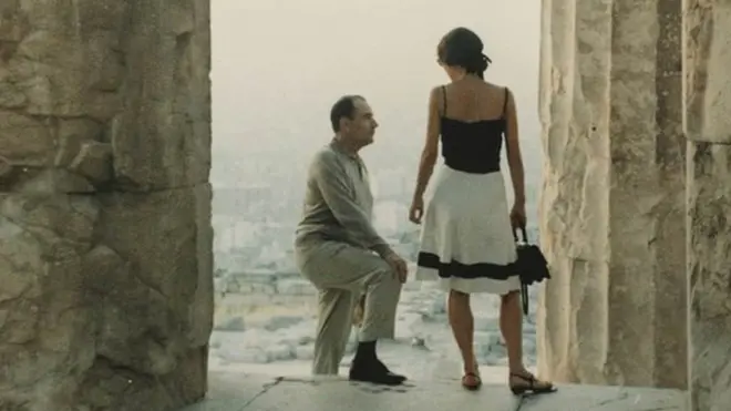 "La unidad en que se entremezclan el alma y el cuerpo", escribió Mitterrand sobre su amor hacia Anne Pingeot, 27 años más joven. Aquí ambos, en la Acrópolis de Atenas en los años 70.