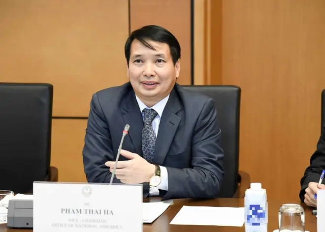 Ông Phạm Thái Hà