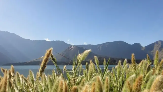 Taman Nasional Gunung Rinjani dicalonkan sebagai cagar biosfer dunia bersama dua taman nasional yang lain