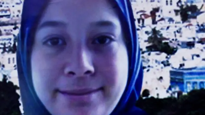 "كانت مثل الوردة وقتلوها"