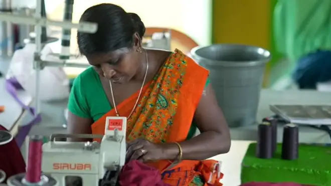மாதவிடாய் சுகாதாரம், வெப்ப அலை, ஆடை தொழிற்சாலைகள்  

