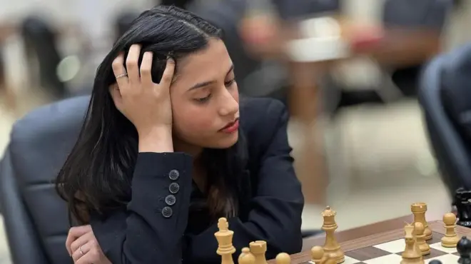 दिव्या देशमुख