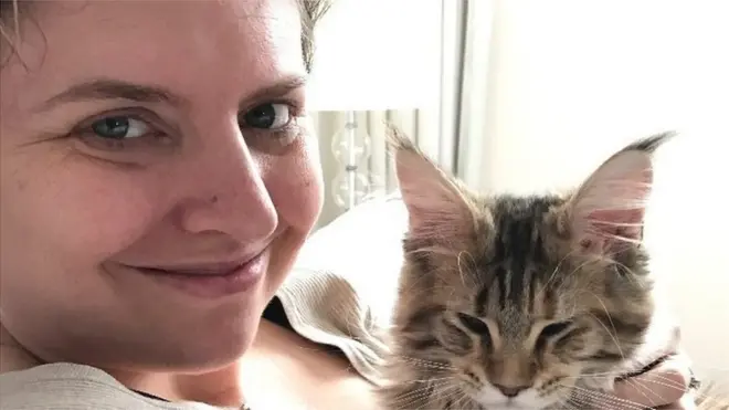 Линдси Дердл умерла от скоротечного рака в возрасте 37 лет