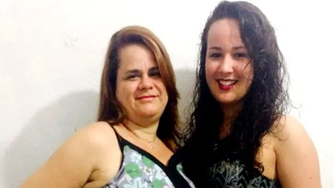 Germaine e Kamilly foram internadas juntas com covid-19. Enquanto a mãe, que é hipertensa, se recuperou, a filha apresentou quadro grave da doença e morreu