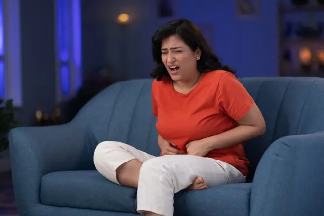 मासिक पाळी नीट राहावी म्हणून काय खावं, काय खाऊ नये? वाचा