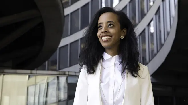 ሳሮን ኣብ ኣብ እዋን ምርጫ