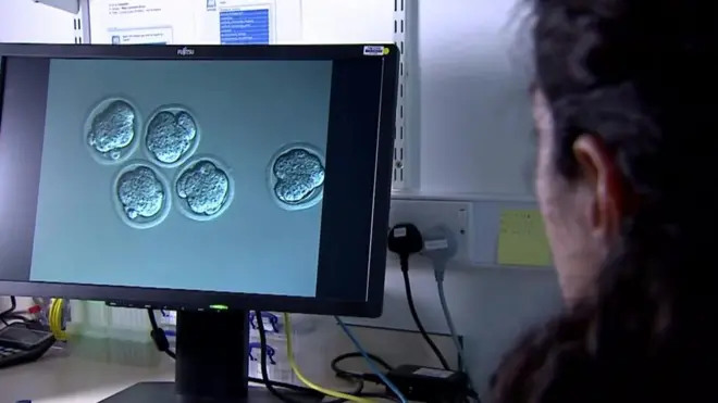 نجاح علماء في ازالة جزء من جين يسبب توريث مرض قلبي خطير