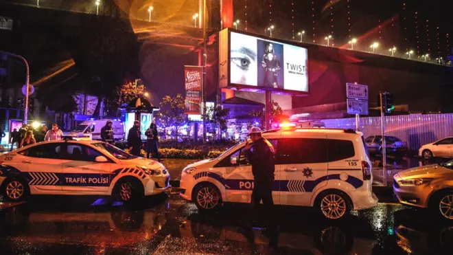 Kelab malam Reina termasuk lokasi hiburan populer di Istanbul.