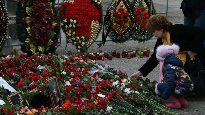 Потерпевшими по делу об авиакатастрофе признаны более 90 человек