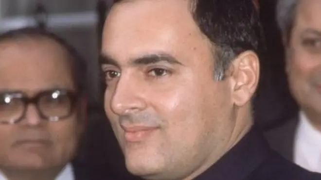 राजीव गांधी
