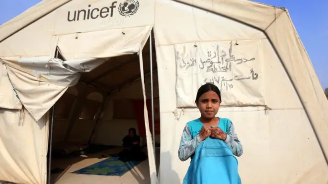 يعاني أطفال العراق منذ سنوات من أوضاع معيشية قاسية بسبب الحرب