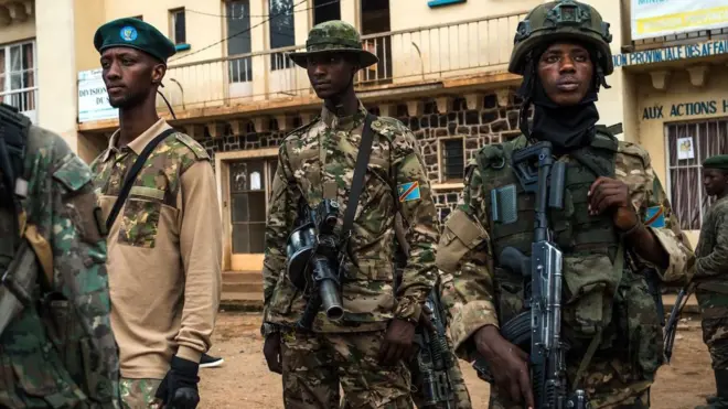 Abarwanyi ba M23 ku ifoto yo mu ntangiriro z'uyu ubwo bafataga umujyi wa Bukavu