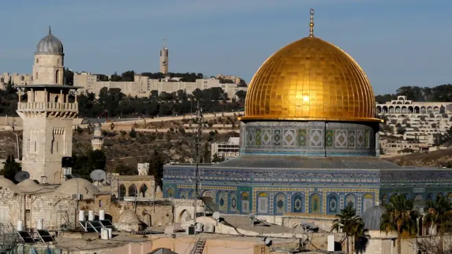 Pemerintah Australia mewacanakan pemindahan kantor kedutaan dari Tel Aviv ke Yerusalem.