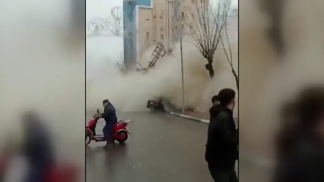 انهيار مبنى