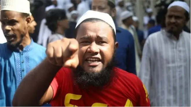 బంగ్లాదేశ్లో హింస