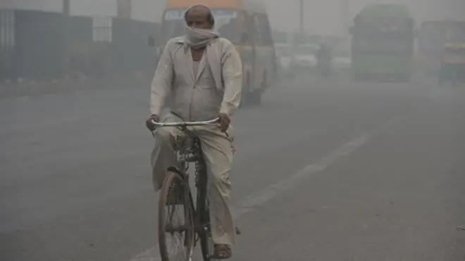 Road dust and emissions from vehicles in cities like New Delhi make the air a threat to human health