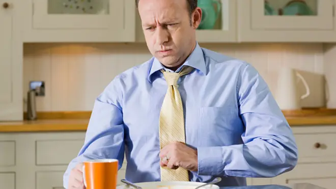 La acidez estomacal es un problema muy frecuente, pero ¿cuán efectivos son los remedios de venta libre que compramos para aliviarlo?