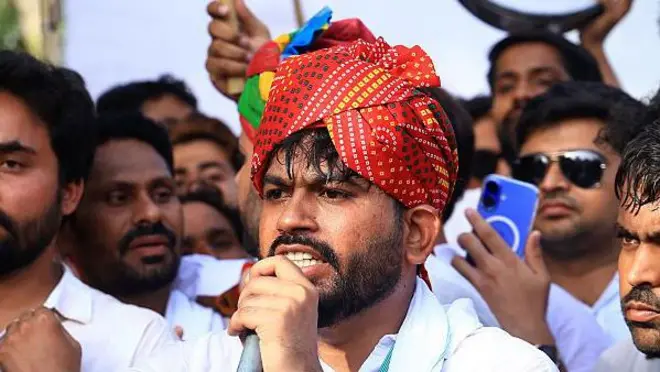 अभिजीत दीपके